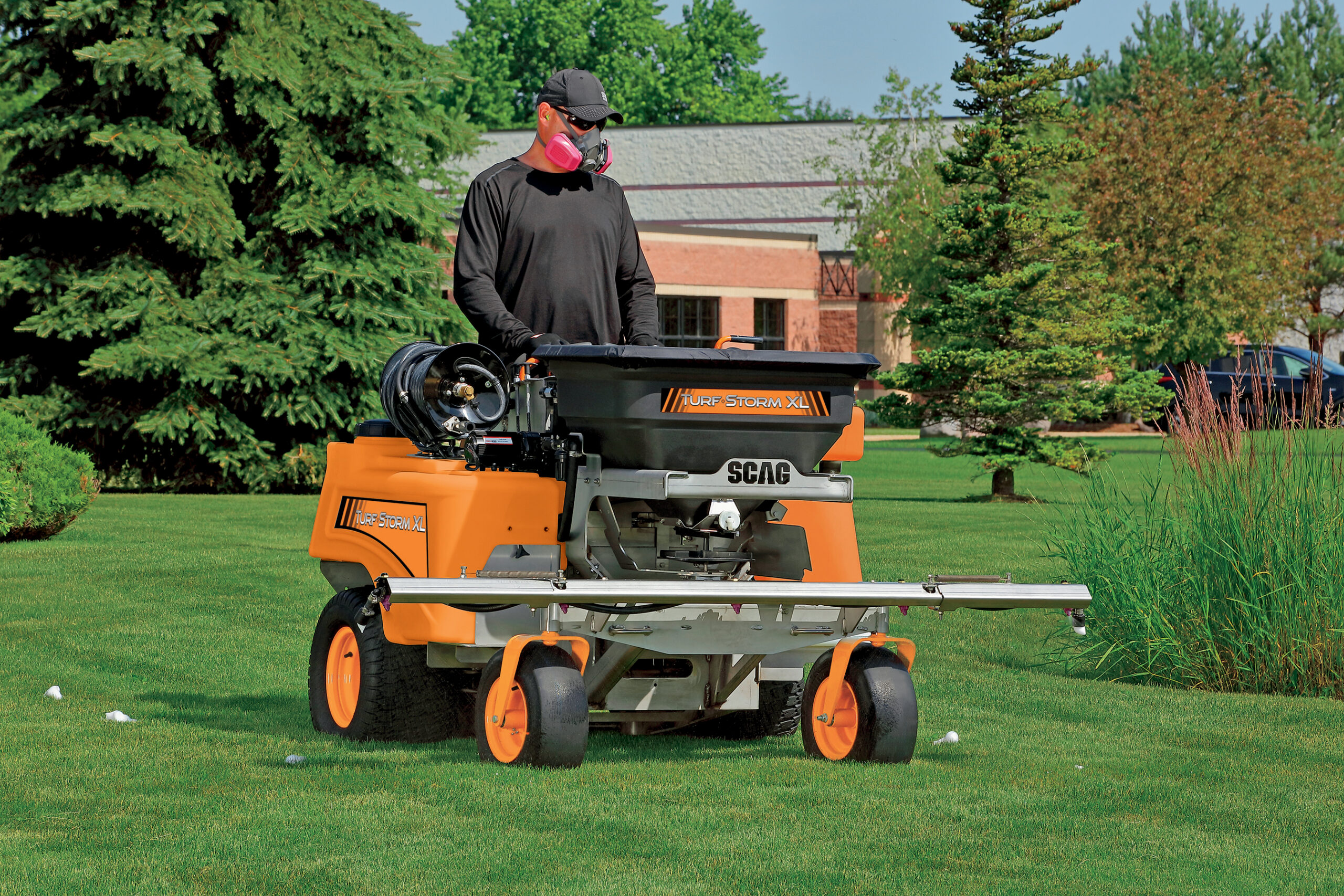 Turf Storm Spreader / Sprayer | Products | Scag®